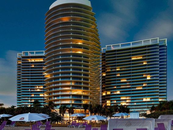 St Regis Resort photo