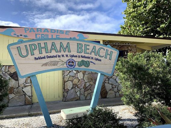 Upham Beach photo