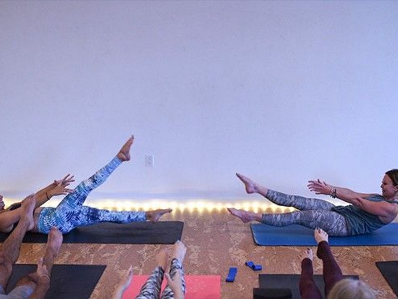 Om Movement photo