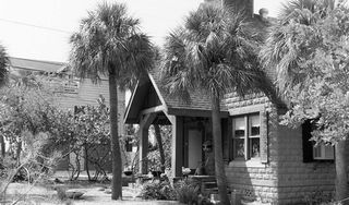 Gulf Beaches Historical Museum