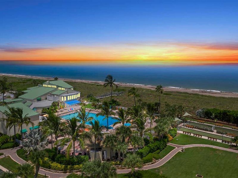 Ocean Village photo