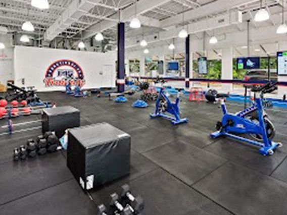 F45 Training Aventura photo