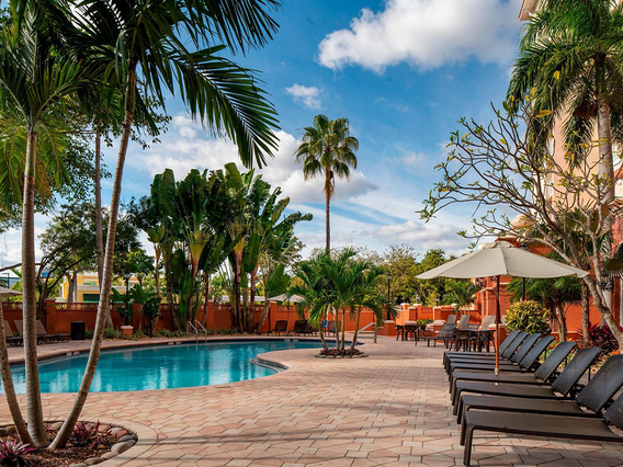 Sheraton Suites Fort Lauderdale at Cypress Creek photo