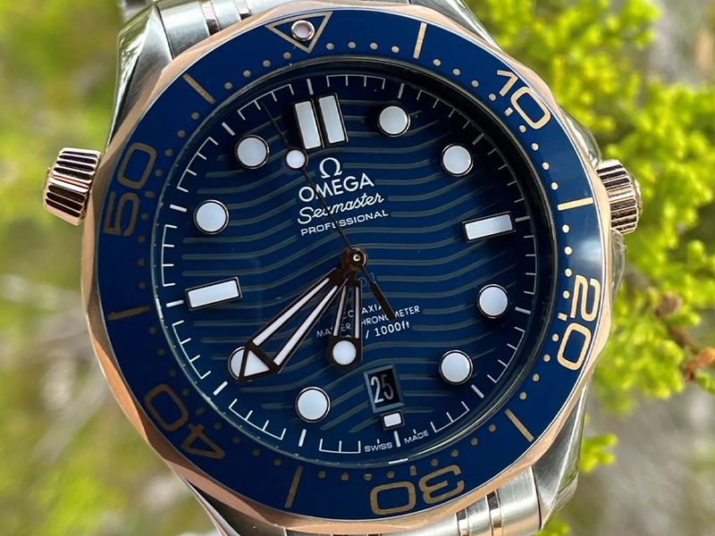 OMEGA Boutique photo