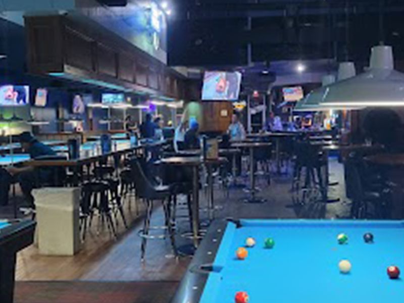 Casey's Sports Bar at Heathrow photo