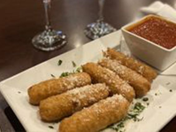 Bianco"s Mona Lisa Italian Restaurant photo