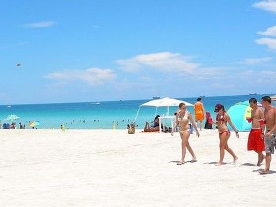 9th Street - Beach photo