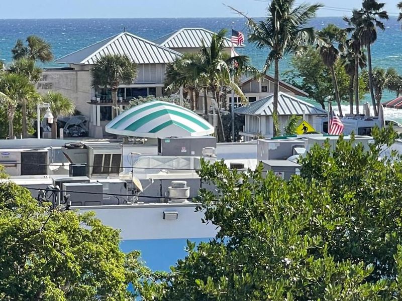 Vistalmar Beach Resort photo