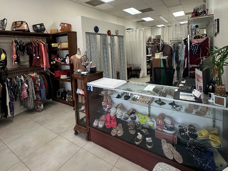 Carmen Tailoring Inc photo