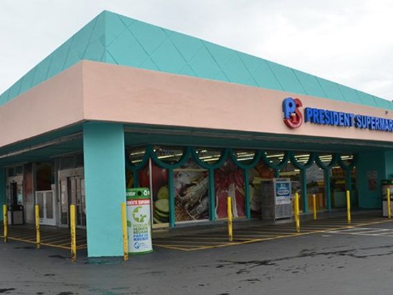 Presidente Supermarket photo