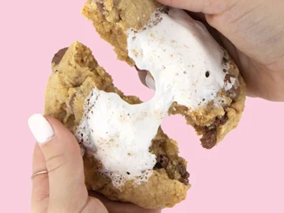 Crumbl - Winter Springs photo