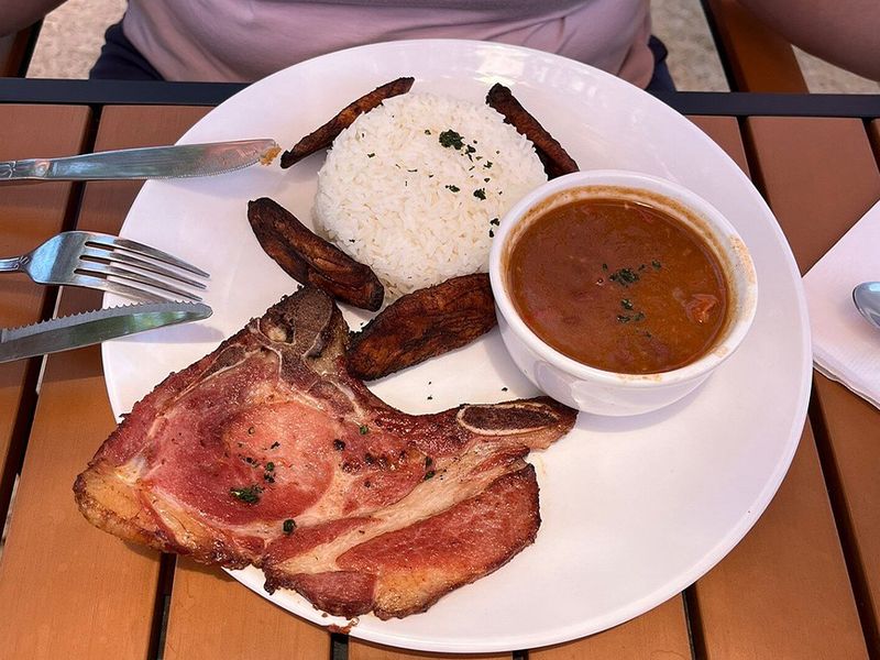 El Framboyan Cuban Cuisine photo