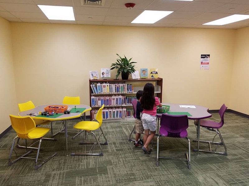 Hart Memorial Central Library photo