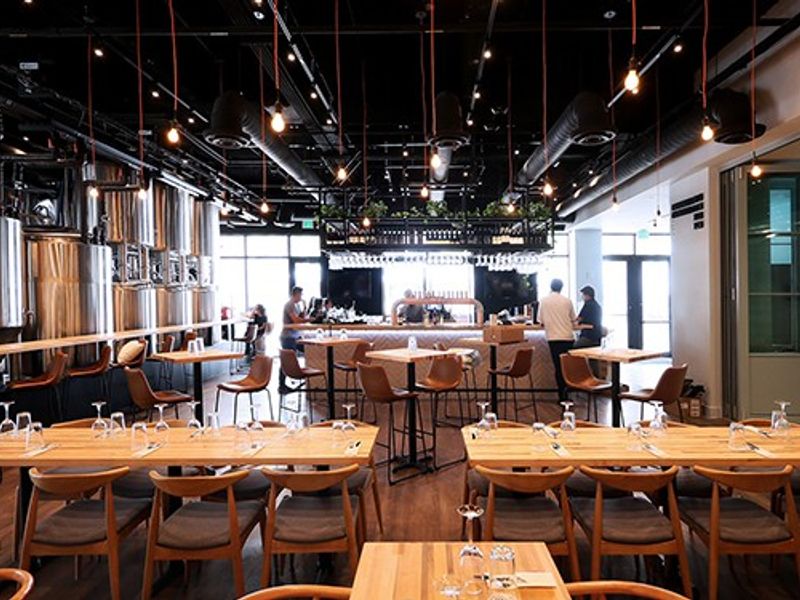 Bay 13 Brewery & Kitchen photo