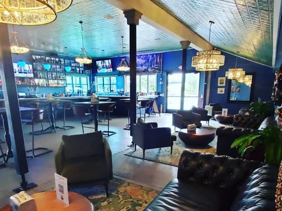 Henry’s Depot photo