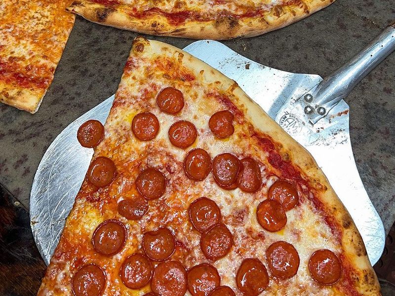 Steve's Pizza photo