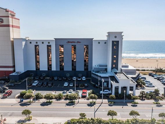 Hampton Inn Virginia Beach - Oceanfront North photo