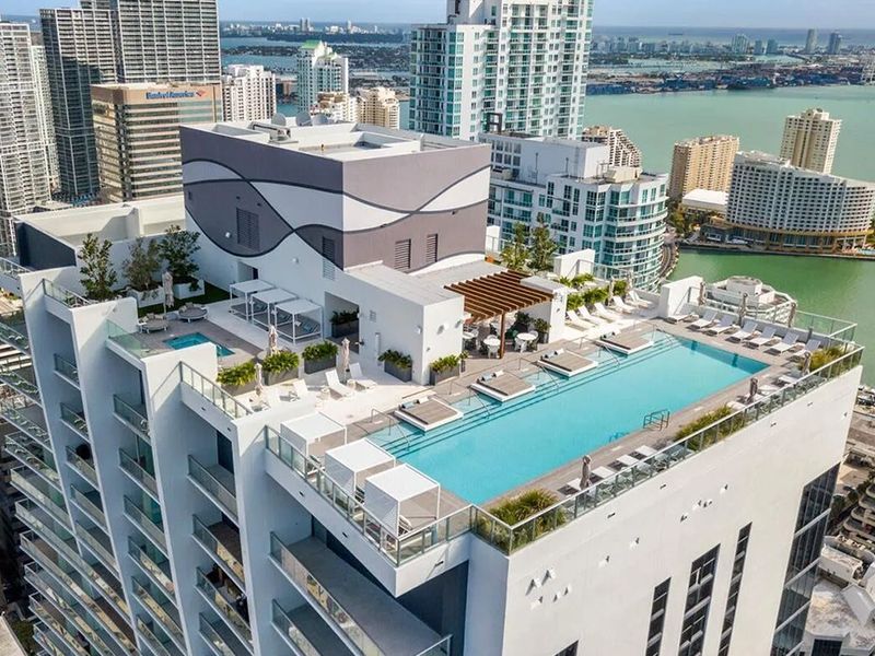 1010 Brickell photo