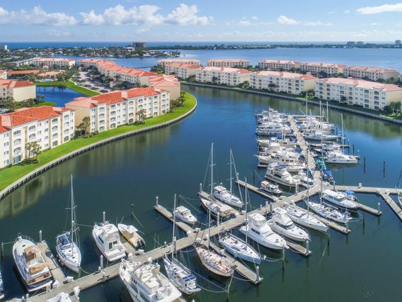 Harbour Isle at Hutchinson Island photo