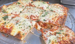 Benny's Pizza