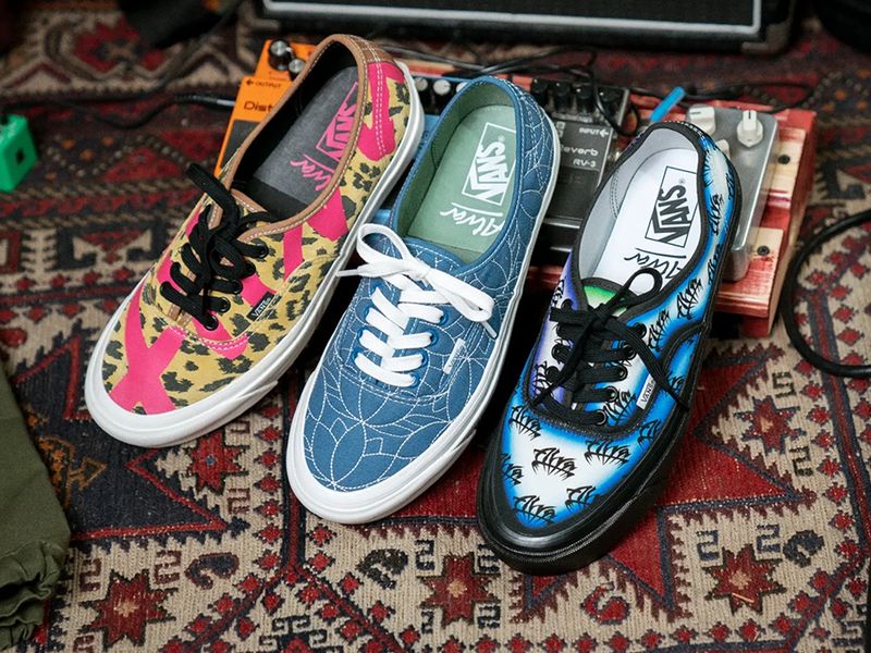 Vans photo