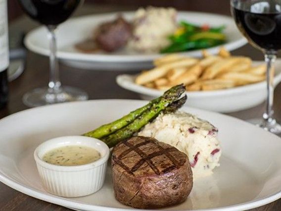 ML Steaks + Sports photo