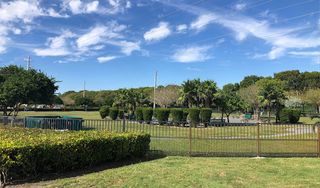 Trails & Tails Park