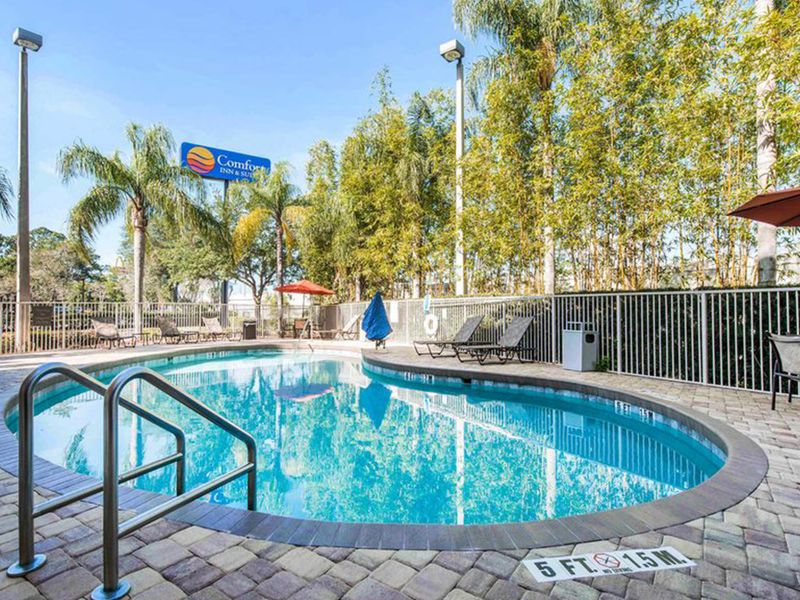 Comfort Inn & Suites Orlando North photo