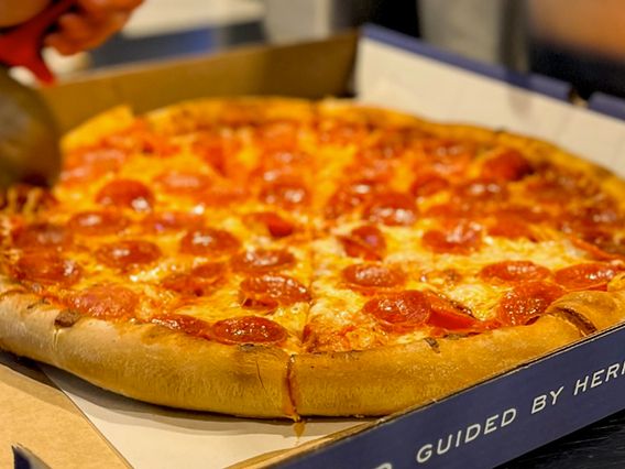 Giovanni's Pizzeria & Kitchen photo