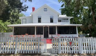 The Flowers House