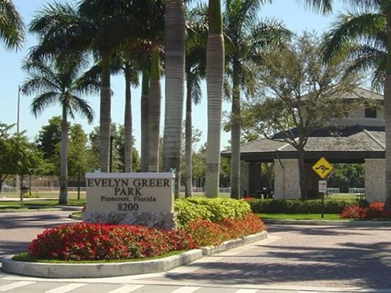 Evelyn Greer Park photo