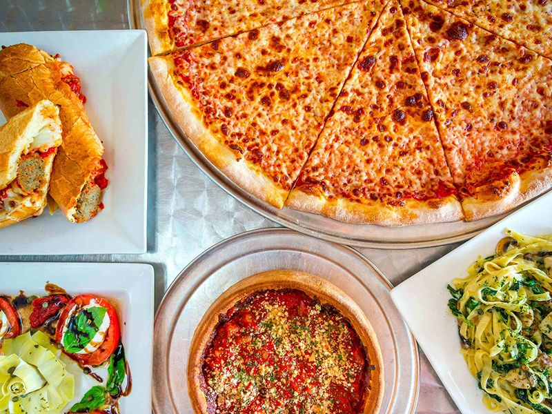 Manhattan Chicago Pizza photo
