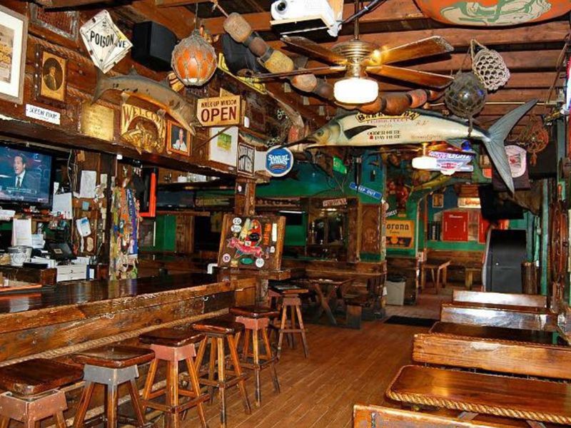 Barracuda Taphouse & Grill photo