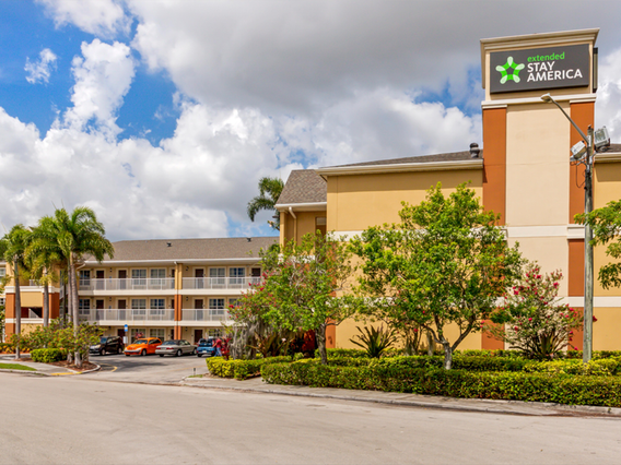 Extended Stay America - Fort Lauderdale - Cypress Creek - N. Andrews Ave. photo