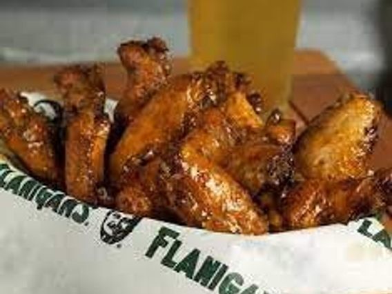 Flanigan's Surfside photo