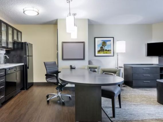 Candlewood Suites Lake Mary photo