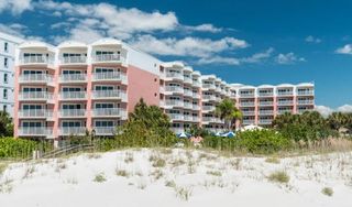 Beach House Suites 