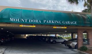 Mount Dora Parking Garage