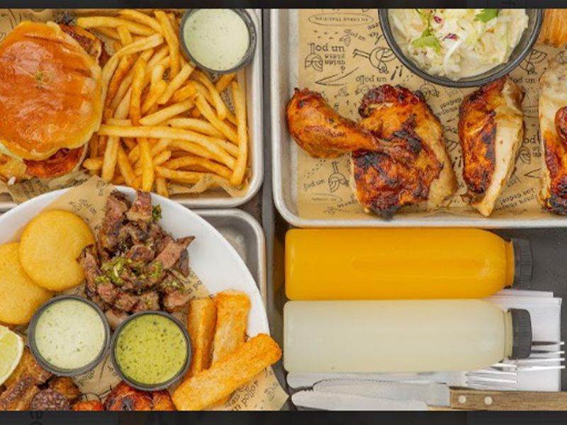 Un Pollo at Doral Yard photo