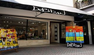 DeBilzan Gallery