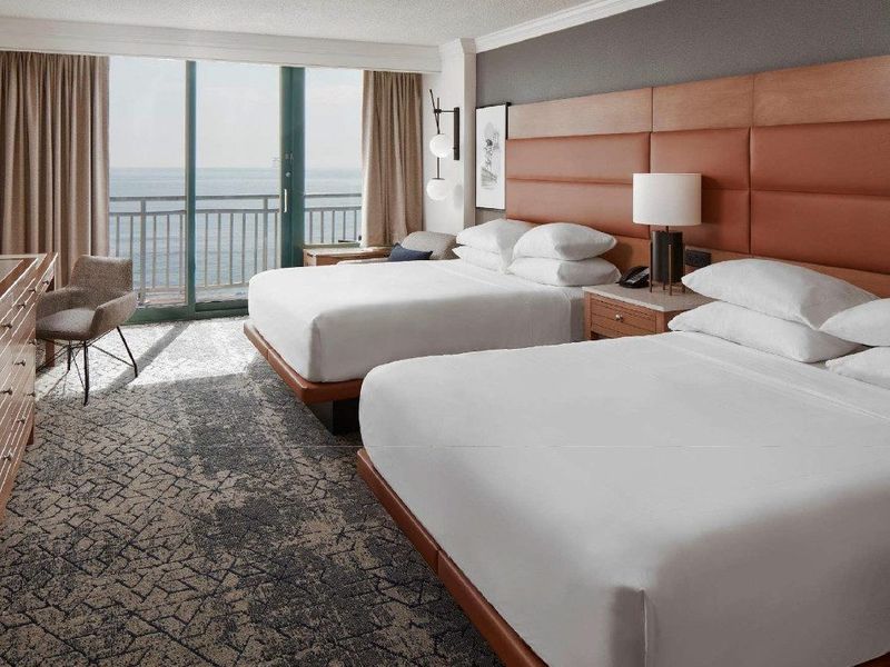 Sheraton Virginia Beach Oceanfront photo
