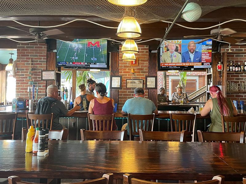 The White Tarpon Bar & Restaurant photo