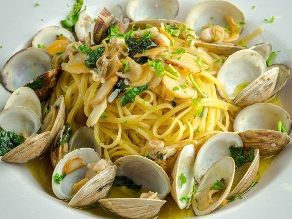 Bella Luna Restaurant photo