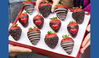 Edible Arrangements Pinecrest