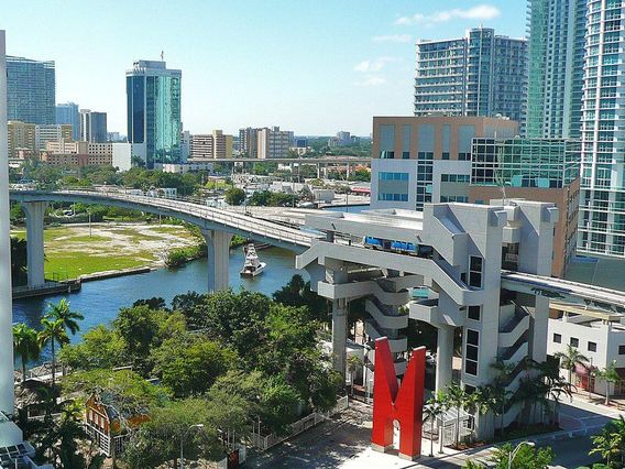 Riverwalk Metromover Station photo
