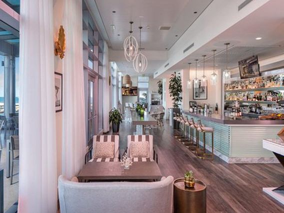 Artisan Beach House photo