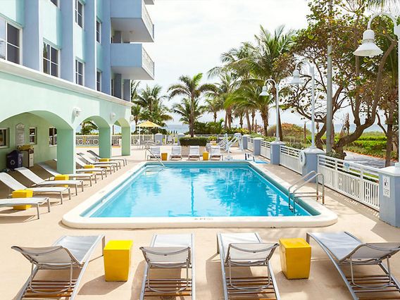 Bluegreen Vacations Solara Surfside Resort photo