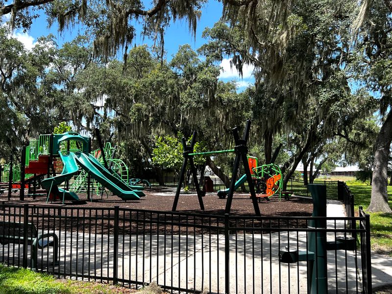 Greenwood Lakes Park photo