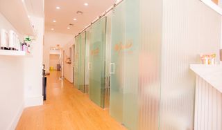 Mint Hair & Skin Recovery Center