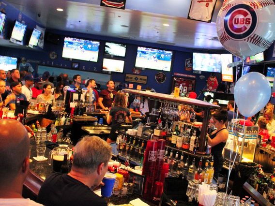 Friendly Confines Sports Restaurant photo